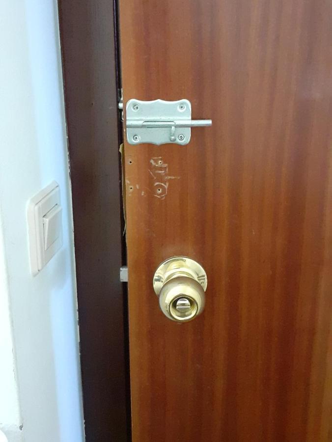 Habitacion Doble Privada En Figueres Eksteriør bilde